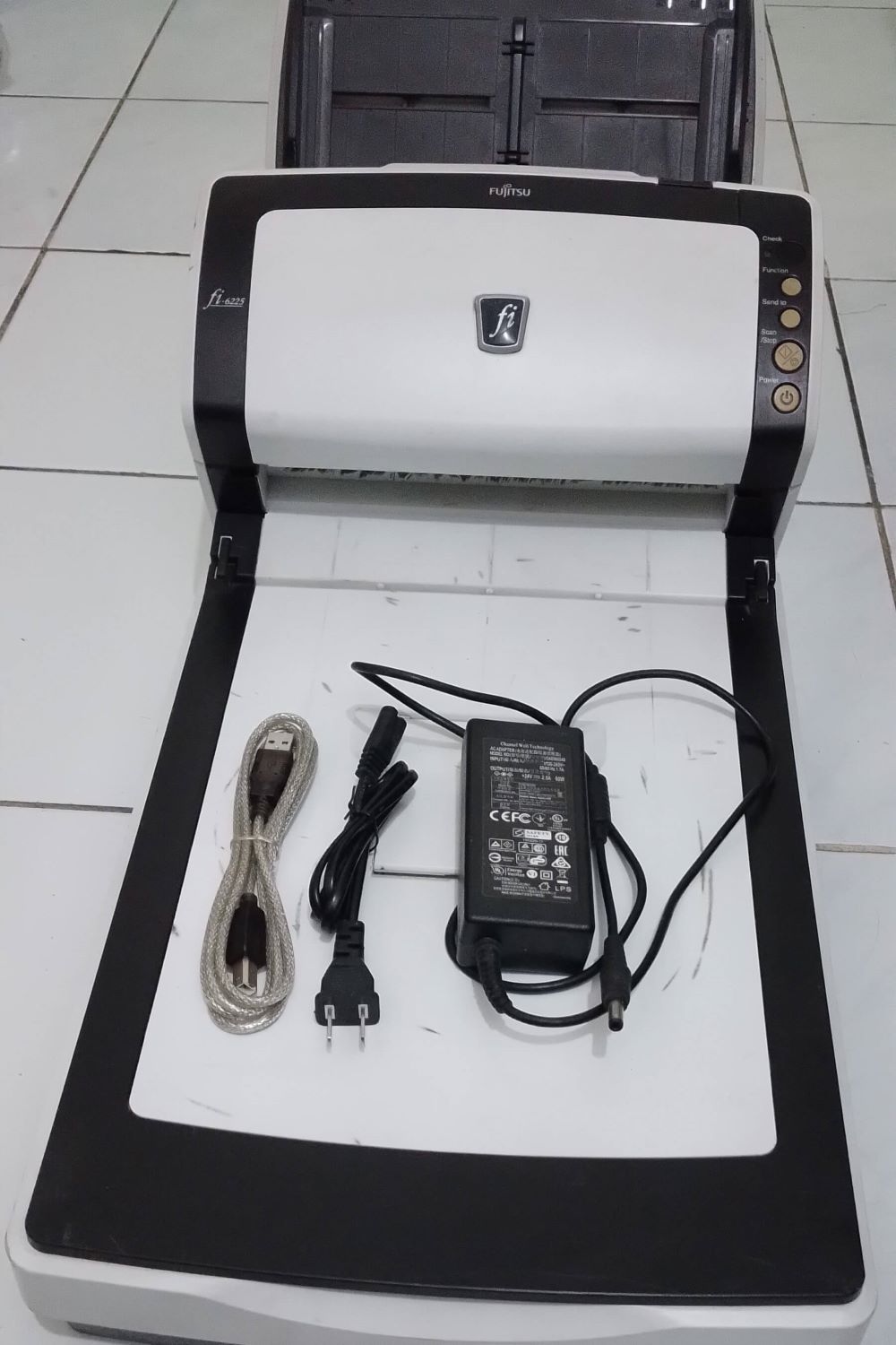 Scanner Fujitsu fi-6225 ADF Flatbed